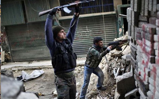   مصر اليوم - الحر يتقدَّم في خان شيخون ويسيطر على مناطق في ريف حماة بعد معارك مع داعش