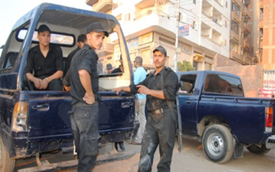   مصر اليوم - ضبط 113 قطعة سلاح و تنفيذ 23 ألف حكم قضائيّ