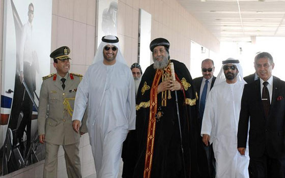   مصر اليوم - البابا تواضروس يزور مدينة مصدر للأبحاث في أبو ظبي