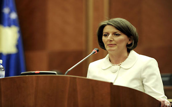   مصر اليوم - رئيسة كوسوفا تؤكد أهمية حوار الأديان للتقريب بين الشعوب