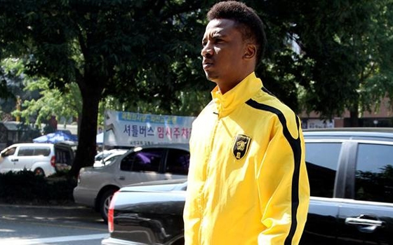   مصر اليوم - محمد نور في طريقه للعودة لإتحاد جدة