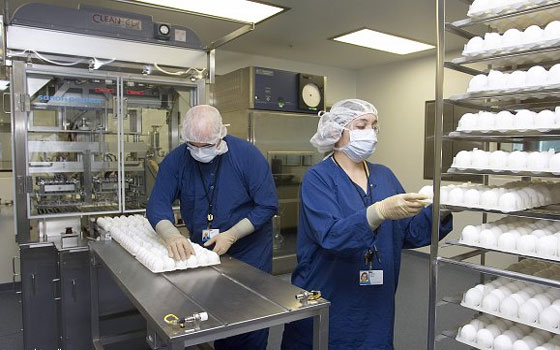   مصر اليوم - علماء بريطانيون يُجرون اختبار مفعول دواء يُبطئ الزهايمر