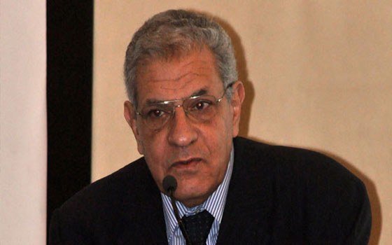   مصر اليوم - محلب يلتقي مسؤول إحدى الشركات الإستثمارية الكبرى