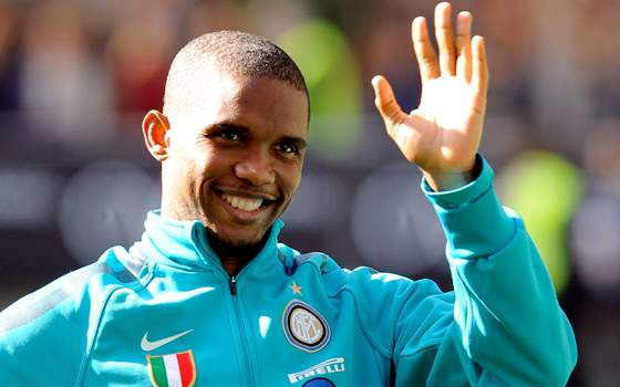 مصر اليوم - توتنهام يرغب في ضم الكاميروني صامويل إيتو مهاجم تشيلسي