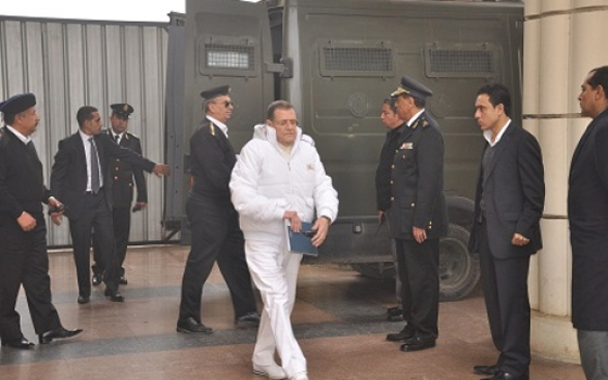 مصر اليوم - دفاع فايد يستشهد بقضايا اتهام الإخوان باقتحام السجون والتخابر كدليل براءة لموكله