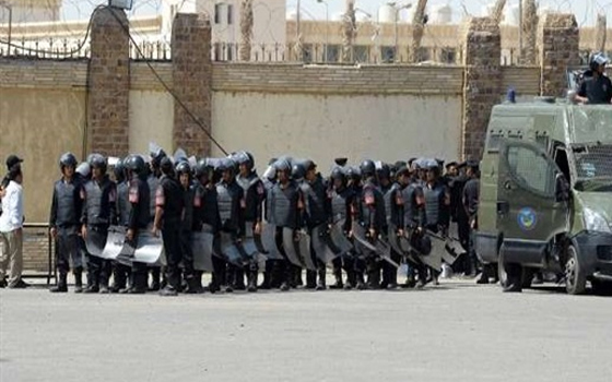   مصر اليوم - السيطرة على مشاجرة بين صفوف المجنَّدِين في البحر الأحمر