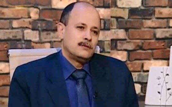 مصر اليوم - حبس رئيس تحرير الأهرام السابق 6 أشهر بتُهمة سب صحافيَّة