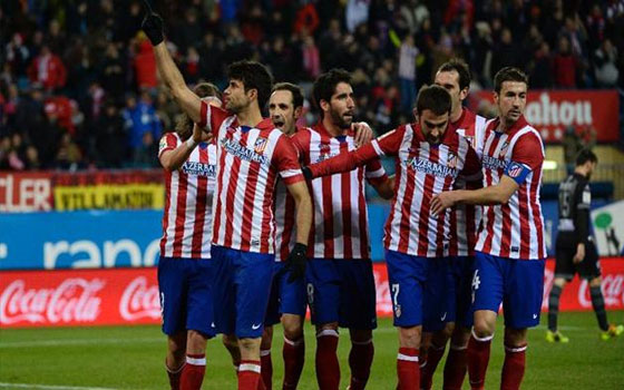   مصر اليوم - برشلونة وأتليتكو مدريد يؤجِّلان حسم لقب الليغا إلى موقعة الـ كامب نو