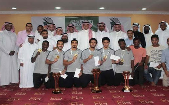 مصر اليوم - اتحاد التنس يكرم أبطال الخليج للشباب والناشئين