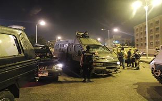 مصر اليوم - حملات أمنيّة للجيش في شوارع العريش