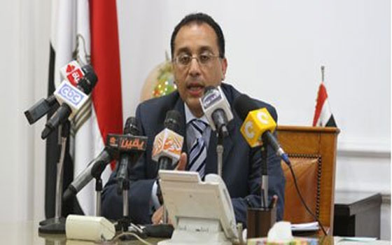   مصر اليوم - وزير الإسكان يقوم بزيارة مفاجئة لمدينة النوبارية الجديدة