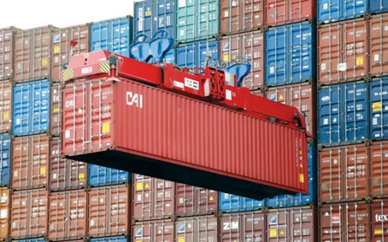   مصر اليوم - تراجع صادرات المملكة السلعية غير البترولية 3.2% في 2013م