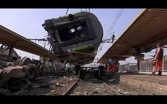   مصر اليوم - ارتفاع عدد ضحايا حادثة التصادم بين قطارين في ضواحي موسكو