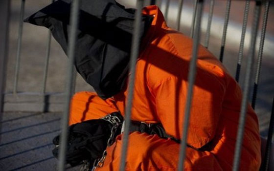   مصر اليوم - قاضية أميركيّة تأمر بإطعام مسجون مُضرب عن الطعام بالقوِّة