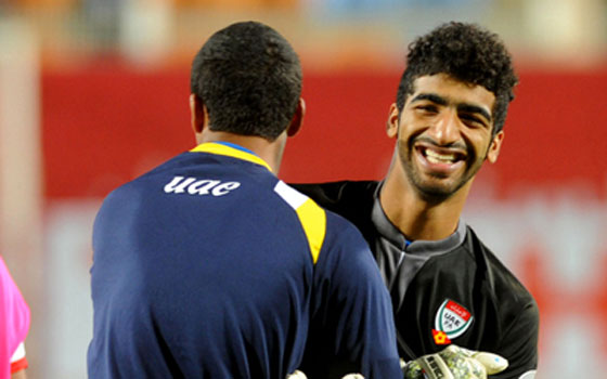 مصر اليوم - شامبيه يغيب عن حراسة مرمى النصر أمام صحم