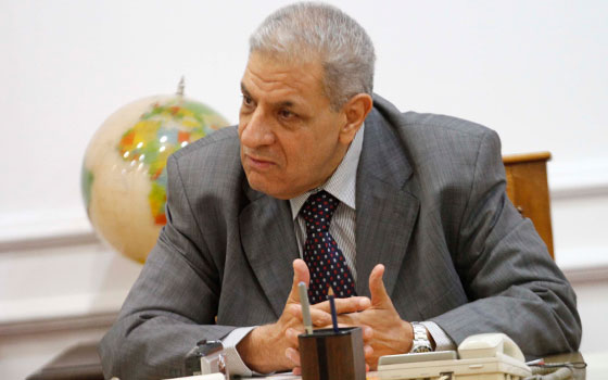   مصر اليوم - محلب يشدد على وجود خطط دقيقة لتأمين الانتخابات