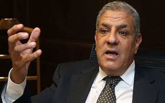   مصر اليوم - محلب يبحث مع عضو مجلس الشيوخ الفرنسي العلاقات الثنائيّة بين البلدين