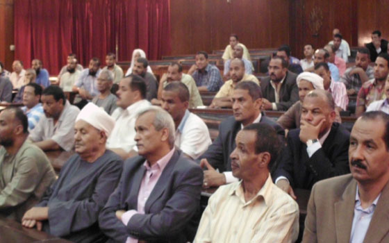   مصر اليوم - جلسة صلح بين قبيلتين في الإسماعيليّة بعد خلاف على قطعة أرض