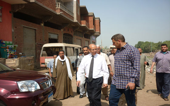   مصر اليوم - أمن الجيزة يُحقِّق في احتراق سيّارتي نظافة في أوسيم