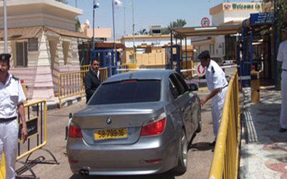 مصر اليوم - منفذ طابا يستقبل 910 سائحًا خلال ال 24 ساعة