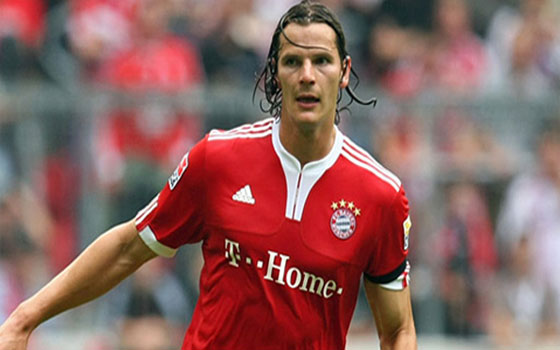   مصر اليوم - البلجيكي فان بويتن يعلن انه سيترك بايرن ميونيخ الألماني