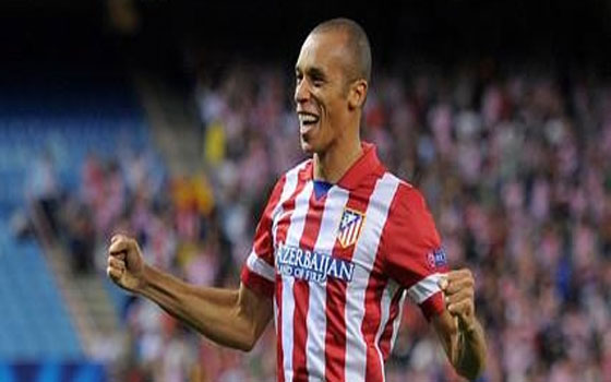   مصر اليوم - 30 مليون يورو تفصل ميراندا عن برشلونة