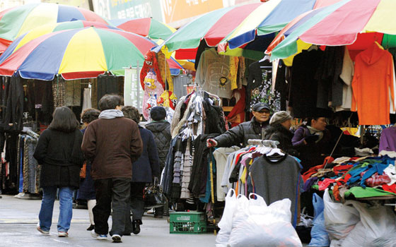   مصر اليوم - نزعة المستهلك لكوريا الجنوبية تصل إلى أدنى مستوى لها خلال 8 أشهر