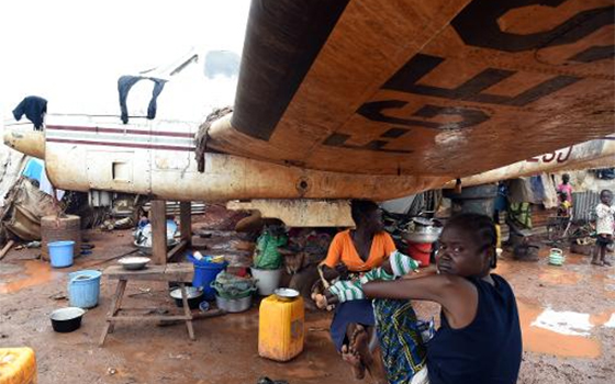   مصر اليوم - نزع الأسلحة من المسلحين في إفريقيا الوسطى لم يحصل بالشكل الصحيح