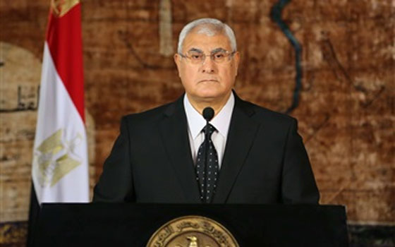   مصر اليوم - الرئيس منصور يستقبل السفير السعودي ويؤكد عمق العلاقات مع  الرياض