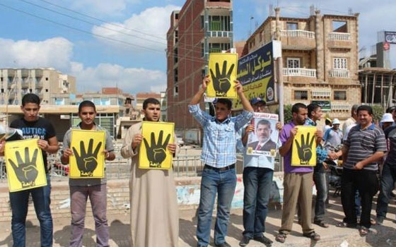   مصر اليوم - إخوان الشرقية تنظم سلسة بشرية لرفض الانتخابات الرئاسية