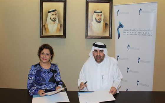   مصر اليوم - الروائية نجوى بركات تبدأ برنامج دبي الدولي للكتابة