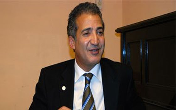   مصر اليوم - عبد المنعم الصاوي في ندوة بلاد الشمس اليوم في أسوان