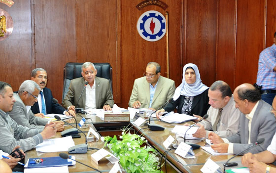 مصر اليوم - السِّويس تبحث استعدادات استقبال شهر رمضان المبارك