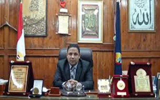 مصر اليوم - التَّحقيق مع واضع امتحان الإنكليزيَّة إثر شكاوى بصعوبة الأسئلة في البحيرة