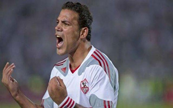   مصر اليوم - عمرو زكي يساند لاعبي الزمالك قبل مواجهة مازيمبي