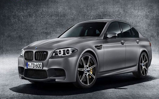 مصر اليوم - بي إم دبليو تضيء الشمعة الثلاثين لأيقونتها M5