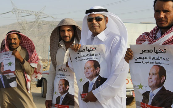 مصر اليوم - قبائل بدويّة في العين السخنة تُعلن عن تأييدها للسيسي