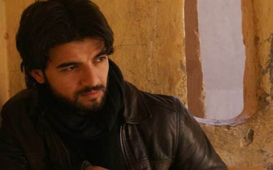 مصر اليوم - الممثل عمر لطفي لـمصر اليوم: كازانيكرا علمني أبجديات السينما