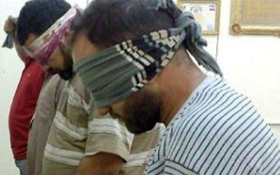   مصر اليوم - القبض على 3 هاربين تخصّص سرقة في الإسماعيليّة