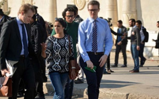 مصر اليوم - وفد الاتحاد الأوربي يتفقد لجان الانتخابات في بني سويف