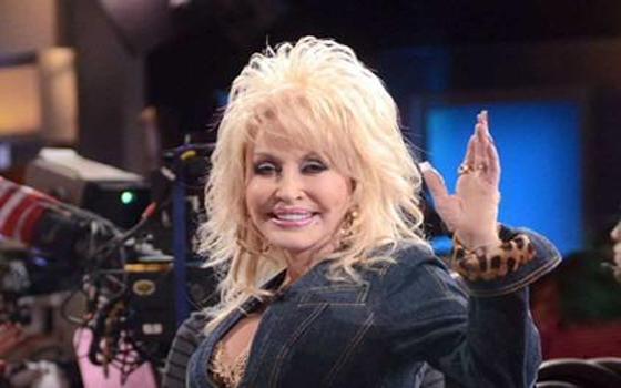   مصر اليوم - منزل نجمة موسيقى الريف الأميركية دولي بارتون للبيع