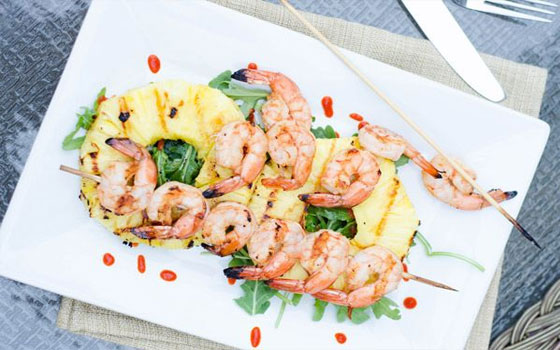   مصر اليوم - جمبري مشوي بالصويا صوص