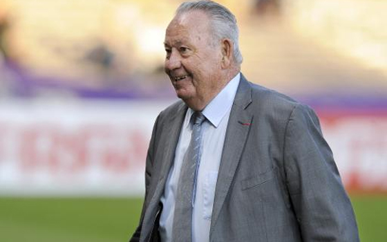   مصر اليوم - جوست فونتين سيستلم الحذاء الذهبي لأهدافه ال13 في مونديال 1958