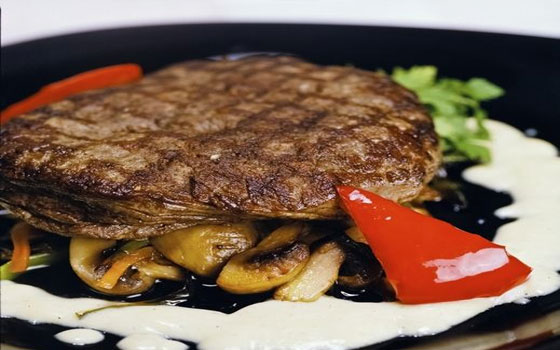   مصر اليوم - ستيك لحم بالكريمة والفطر