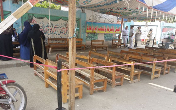 مصر اليوم - لجان محافظة السويس تخلو من الناخبين الأربعاء