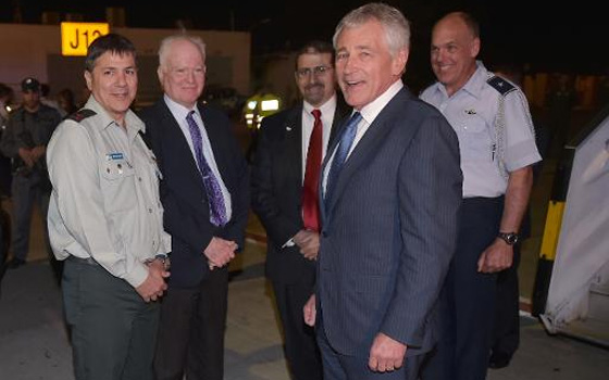   مصر اليوم - وزير الدفاع الأميركي يصل إلى إسرائيل