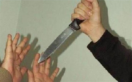   مصر اليوم - رجل يقتل زوجته الحامل طعنًا بالسكين في ذي قار