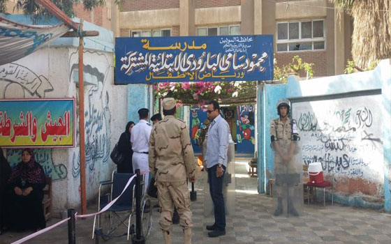   مصر اليوم - إقبال ضعيف من الناخبين على لجان السويس