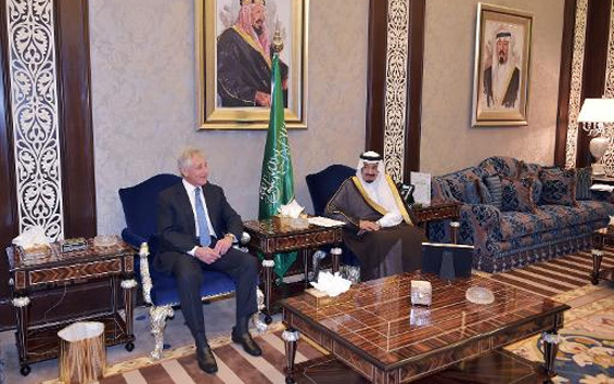 مصر اليوم - وزير الدفاع الأميركي يلتقي ولي العهد السعودي