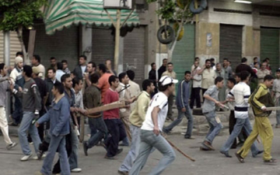 مصر اليوم - اشتباكات بالرصاص بين 3 عائلات في الصف والأمن يضبط 19 متهمًا